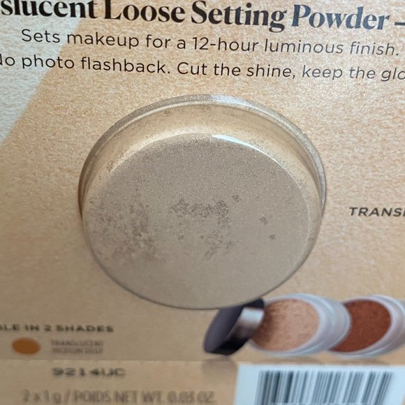 Laura Mercier Translucent Setting Powder duo (Matte finish & Glow finish) - Picture 9 of 10